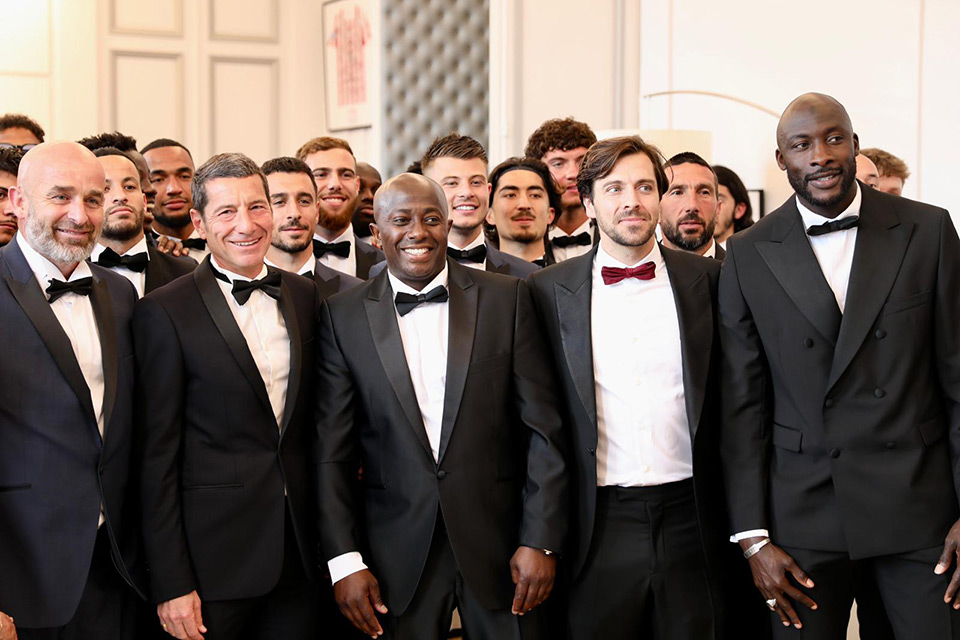 Le Maire de Cannes, a re&ccedil;u, lundi 18 mai 2026 &agrave; l&rsquo;H&ocirc;tel de Ville, les joueurs de l&rsquo;&eacute;quipe premi&egrave;re et le staff technique. 